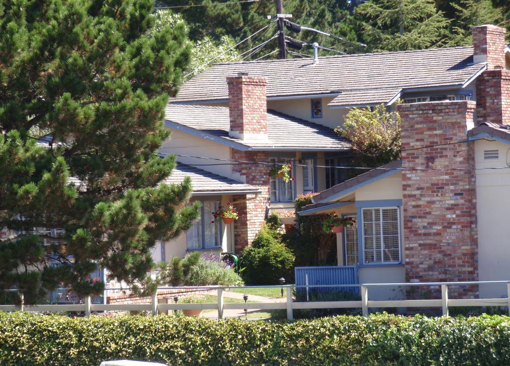 Horizon Inn & Ocean View Lodge Carmel-by-the-Sea Стая снимка